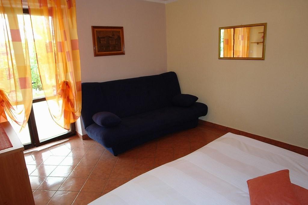 2 Bedroom Amazing Apartment In קריקווניצה חדר תמונה