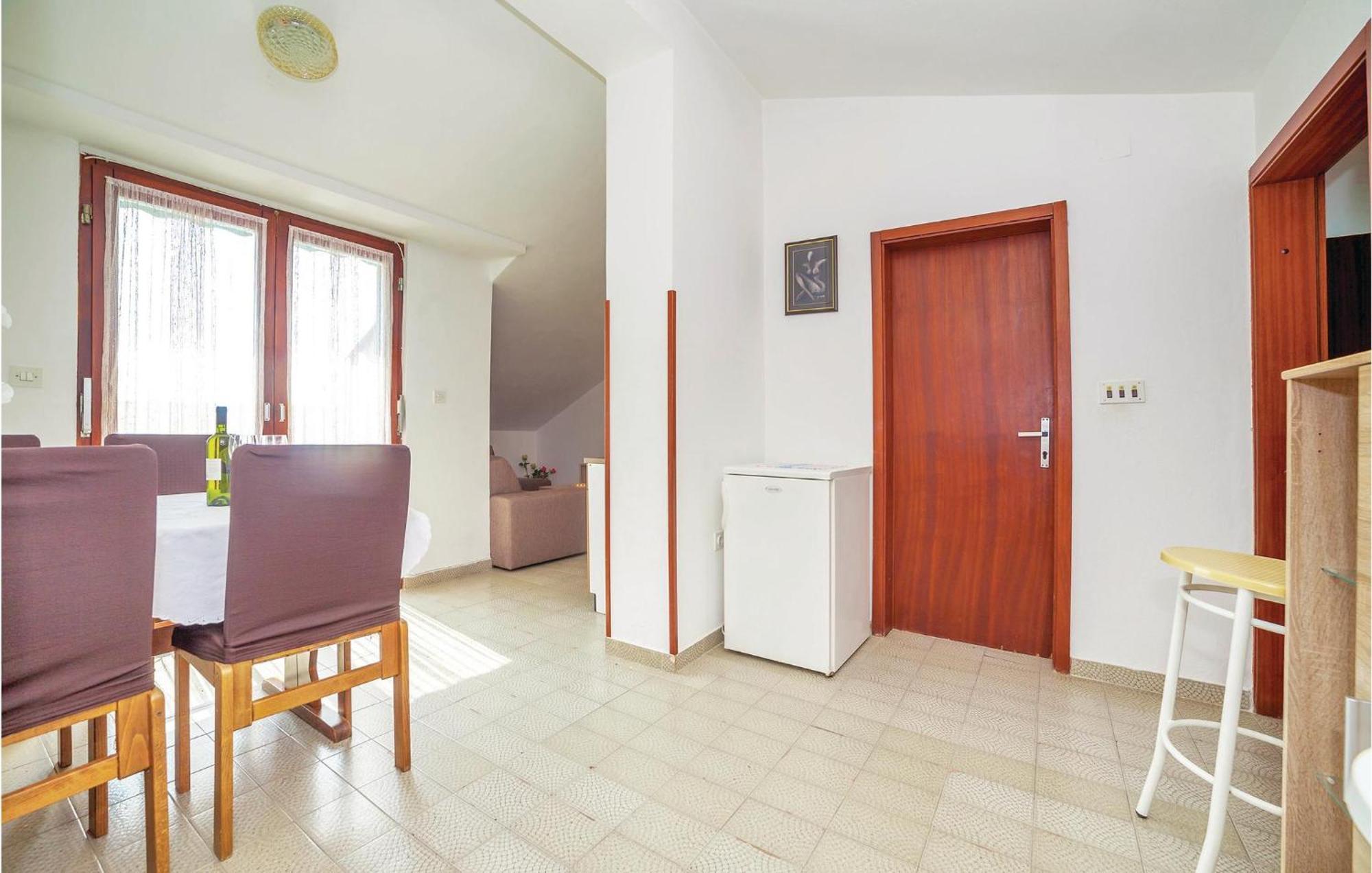 2 Bedroom Amazing Apartment In קריקווניצה מראה חיצוני תמונה