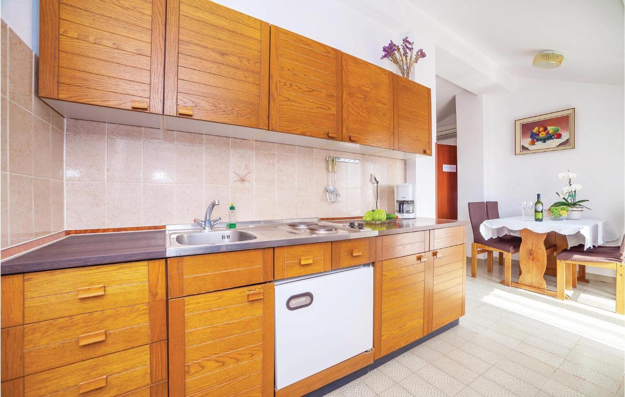2 Bedroom Amazing Apartment In קריקווניצה מראה חיצוני תמונה