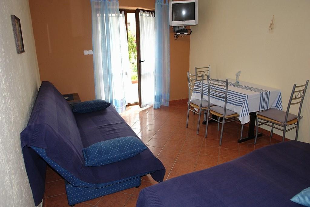 2 Bedroom Amazing Apartment In קריקווניצה חדר תמונה